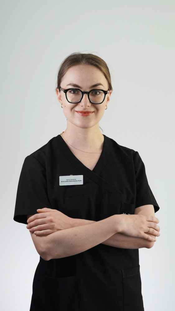 Hollywood Smile - zespół - Lek. dent. Aleksandra Bałczewska-Pyda