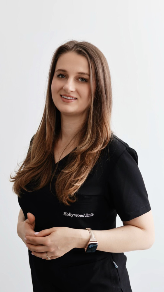 Hollywood Smile - zespół - lek. dent. Aleksandra Miśkiewicz-Janczyk
