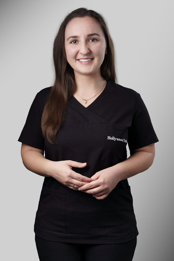 Hollywood Smile - zespół - Lek. dent. Martyna Kuchnowska